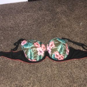 Super cute pink bra!
